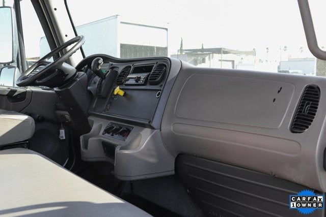 2019 Freightliner M2 106