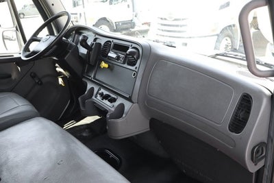 2020 Freightliner M2 106