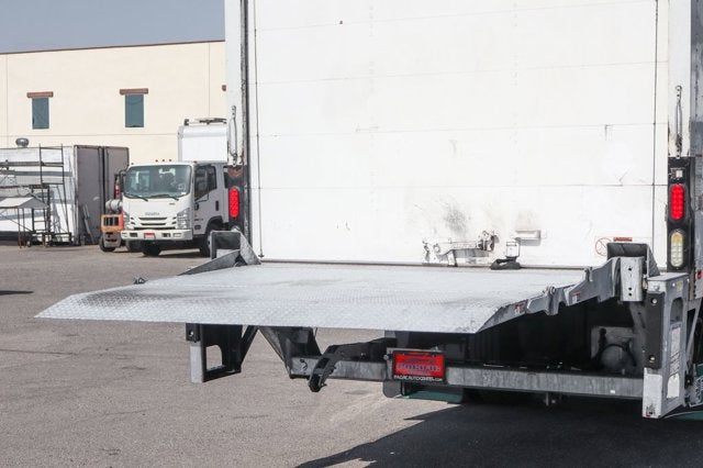 2022 Freightliner M2 106