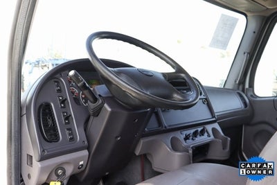 2018 Freightliner M2 106