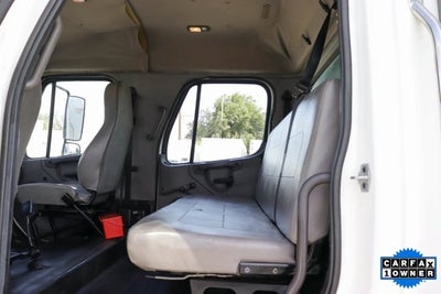 2018 Freightliner M2 106