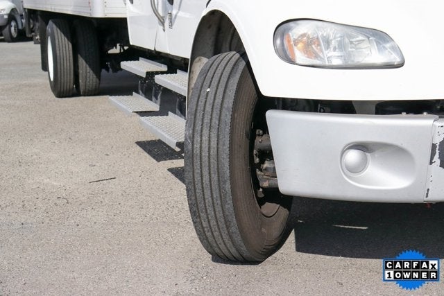 2018 Freightliner M2 106