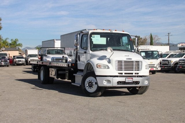 2015 Freightliner M2 106