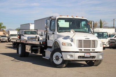 2015 Freightliner M2 106