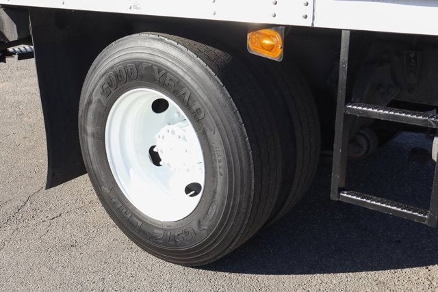 2014 Freightliner M2 106 MD