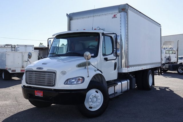 2014 Freightliner M2 106 MD