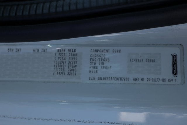 2014 Freightliner M2 106 MD