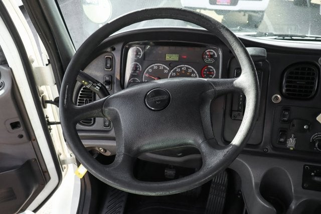 2014 Freightliner M2 106 MD