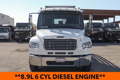 2021 Freightliner M2 106 MD