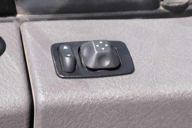 2021 Freightliner M2 106
