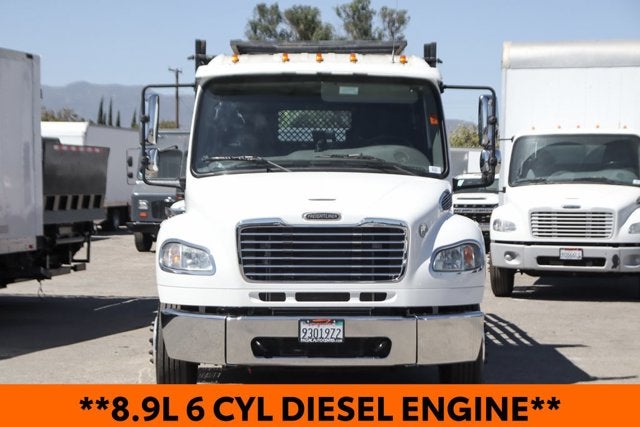 2021 Freightliner M2 106