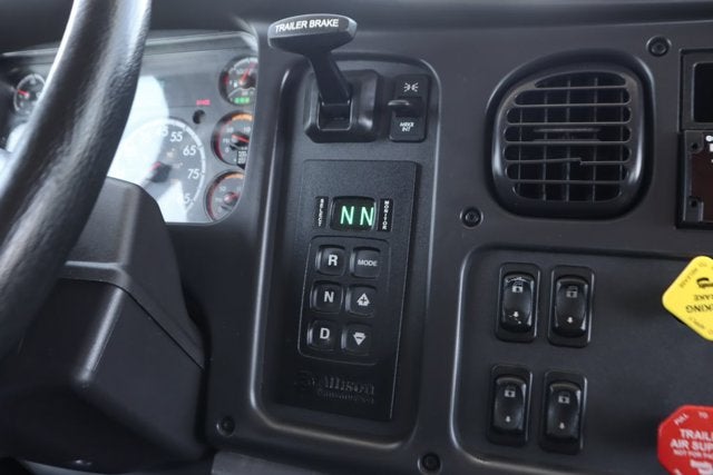 2021 Freightliner M2 106