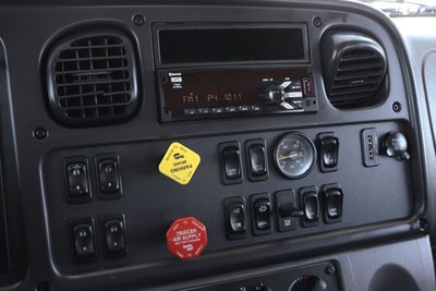 2021 Freightliner M2 106