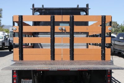 2021 Freightliner M2 106