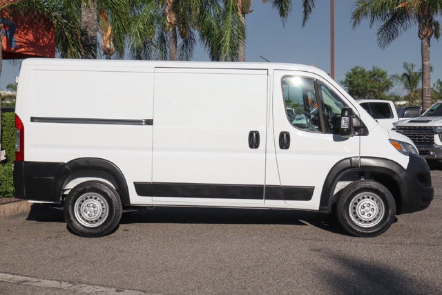 2025 RAM ProMaster 2500 Base