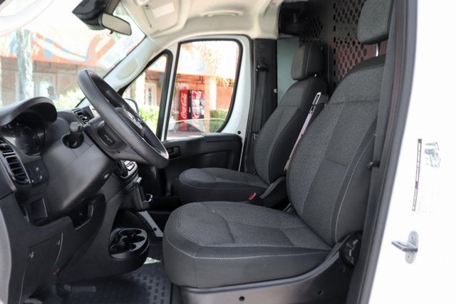 2025 RAM ProMaster 2500 Base