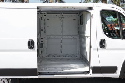 2025 RAM ProMaster 2500 Base