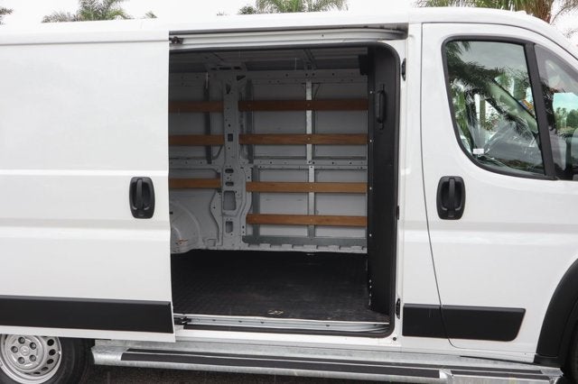 2025 RAM ProMaster 2500 Base