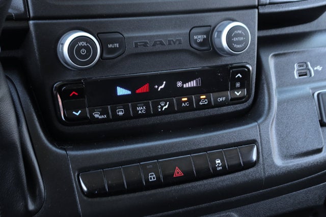 2025 RAM ProMaster 2500 Base