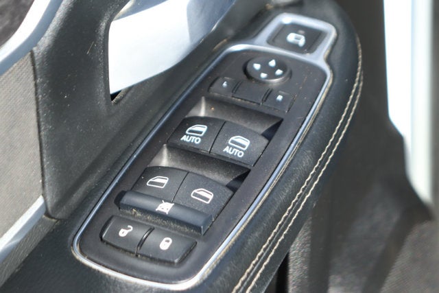 2024 RAM 3500 SLT