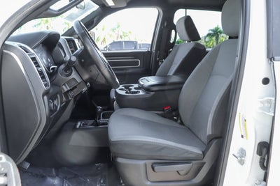 2024 RAM 3500 SLT