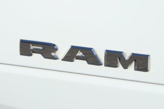 2024 RAM 3500 SLT