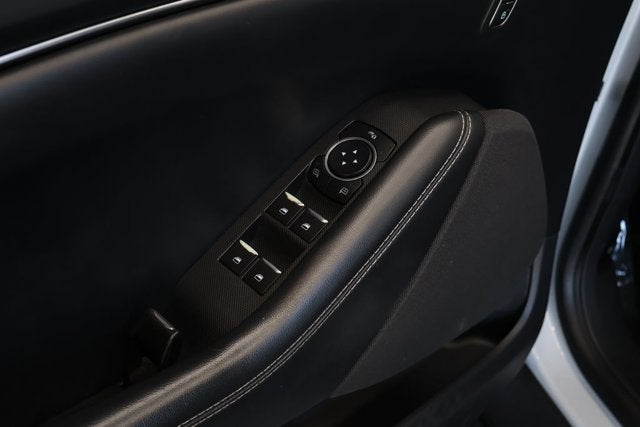 2022 Ford Mustang Mach-E Select