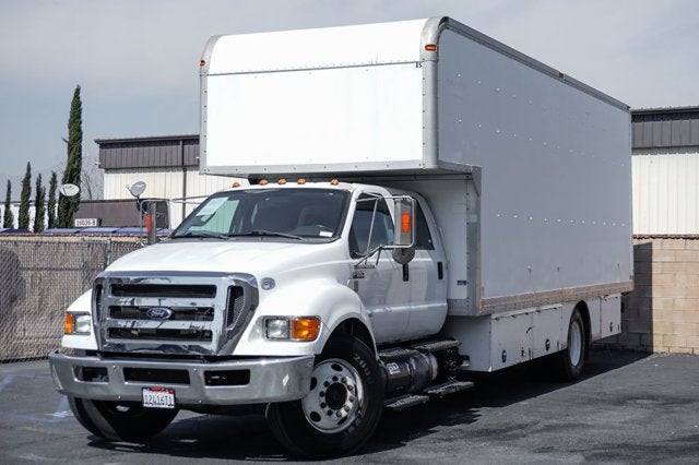 2015 Ford F-650SD XLT