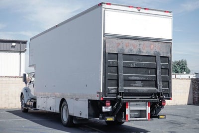 2015 Ford F-650SD XLT