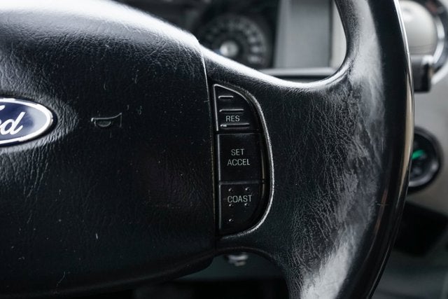 2015 Ford F-650SD XLT