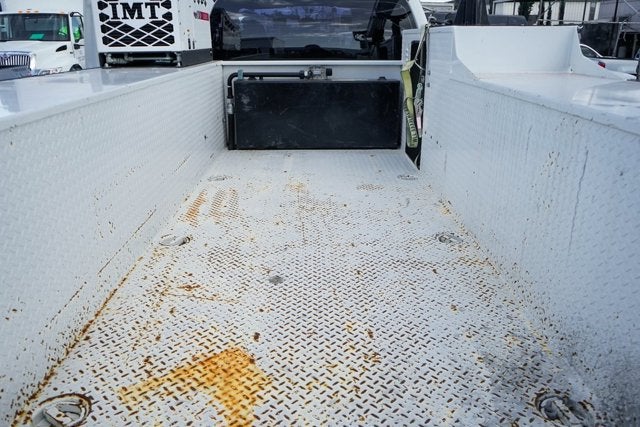 2013 Ford F-750SD Straight Frame