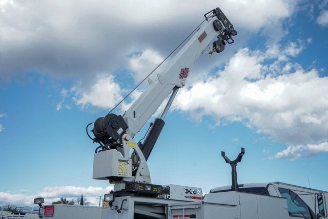 2013 Ford F-750SD Straight Frame