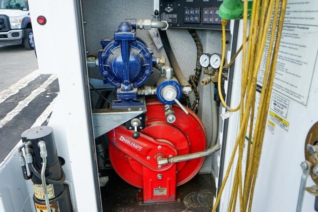 2013 Ford F-750SD Straight Frame