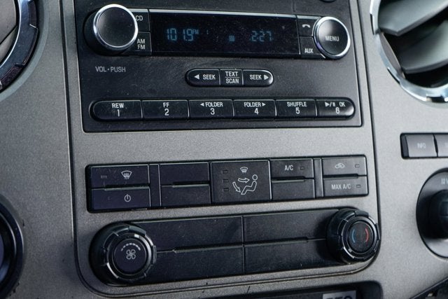 2013 Ford F-750SD Straight Frame