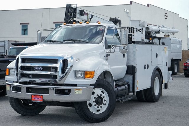 2013 Ford F-750SD Straight Frame