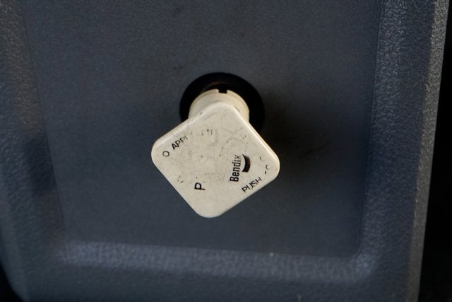 2013 Ford F-750SD Straight Frame