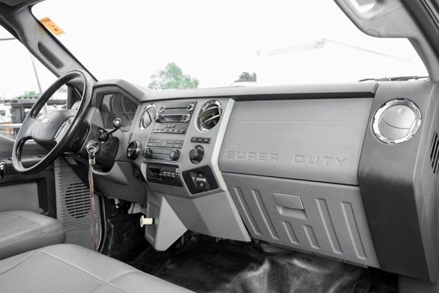 2013 Ford F-750SD Straight Frame