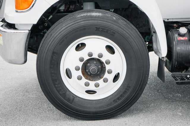 2013 Ford F-750SD Straight Frame