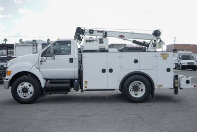 2013 Ford F-750SD Straight Frame