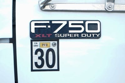 2013 Ford F-750SD Straight Frame