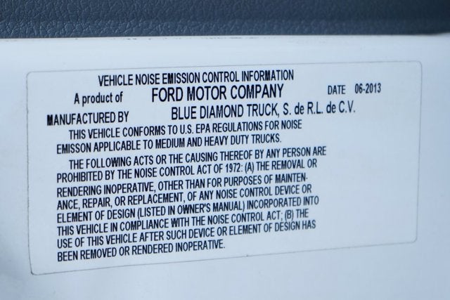 2013 Ford F-750SD Straight Frame