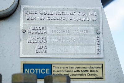 2013 Ford F-750SD Straight Frame