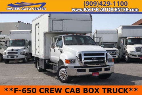 2011 Ford F-650SD XLT