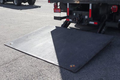 2011 Ford F-650SD XLT