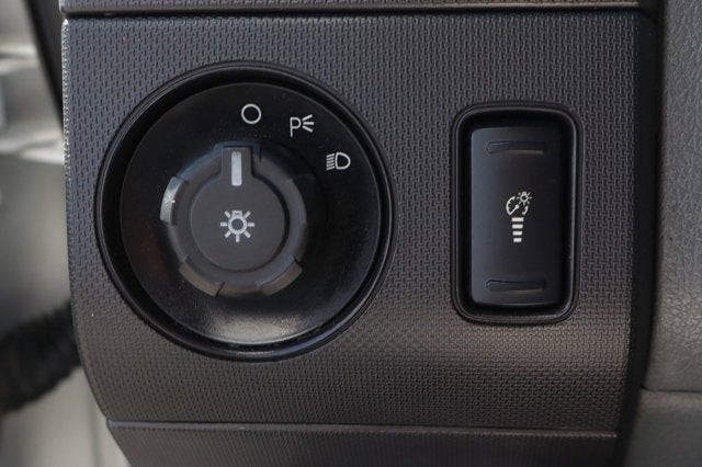 2011 Ford F-650SD XLT