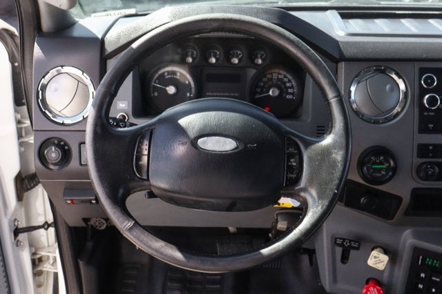 2011 Ford F-650SD XLT