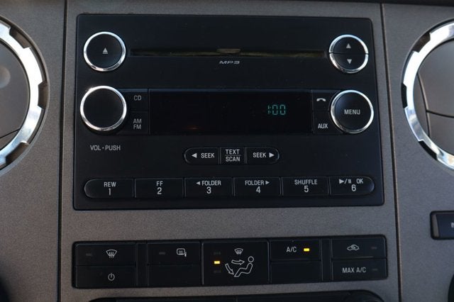 2011 Ford F-650SD XLT