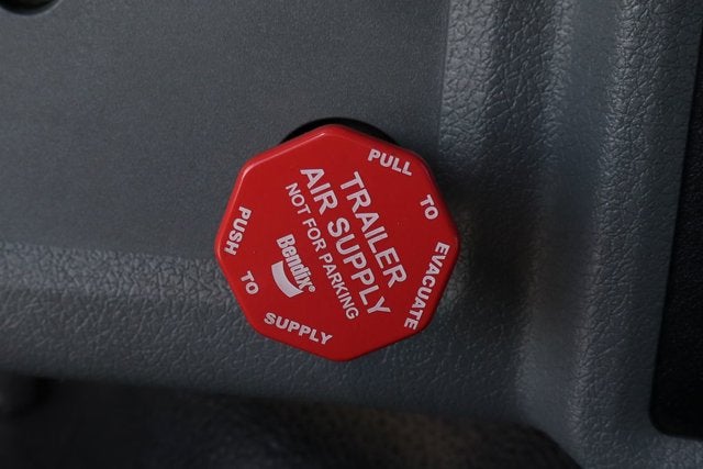 2011 Ford F-650SD XLT