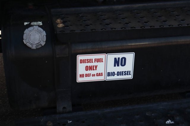 2011 Ford F-650SD XLT