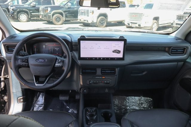 2025 Ford Maverick Lobo Standard